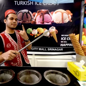 The secret to making Marash ice cream so stretchy